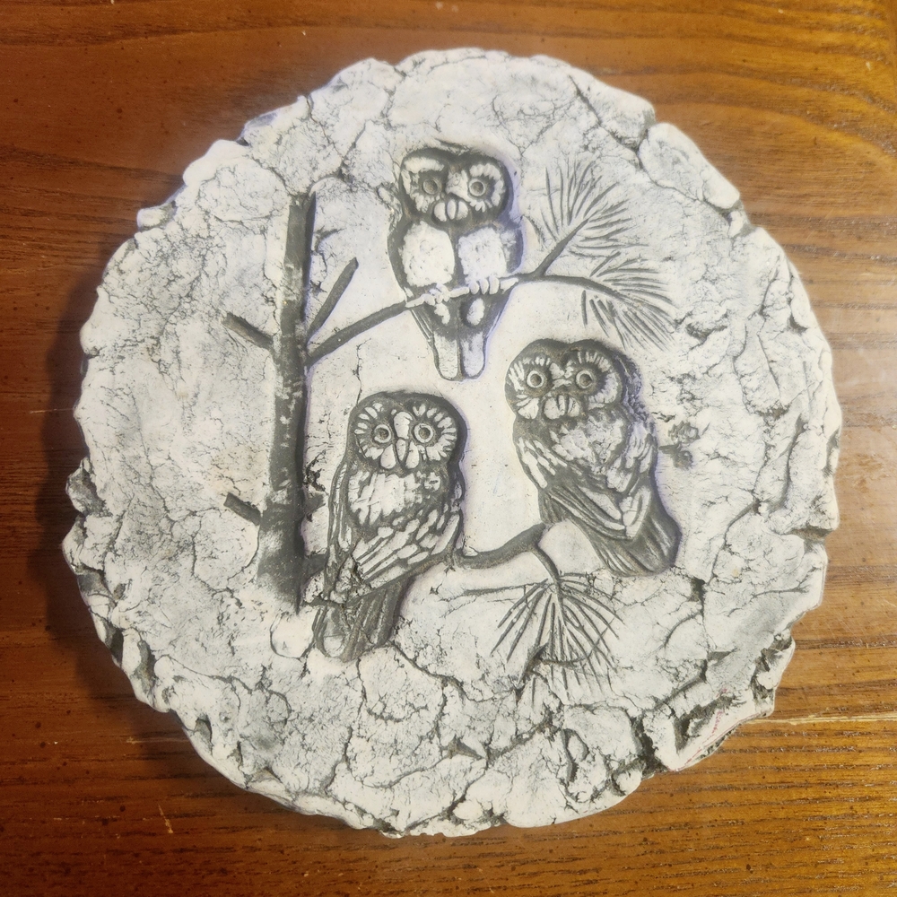Vintage Volcanic Ash Pottery Owl Wall Plaque Mt St Helen Shapes of Clay, Signed